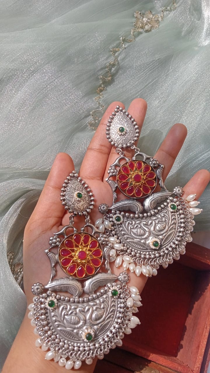 Gold Jhumka